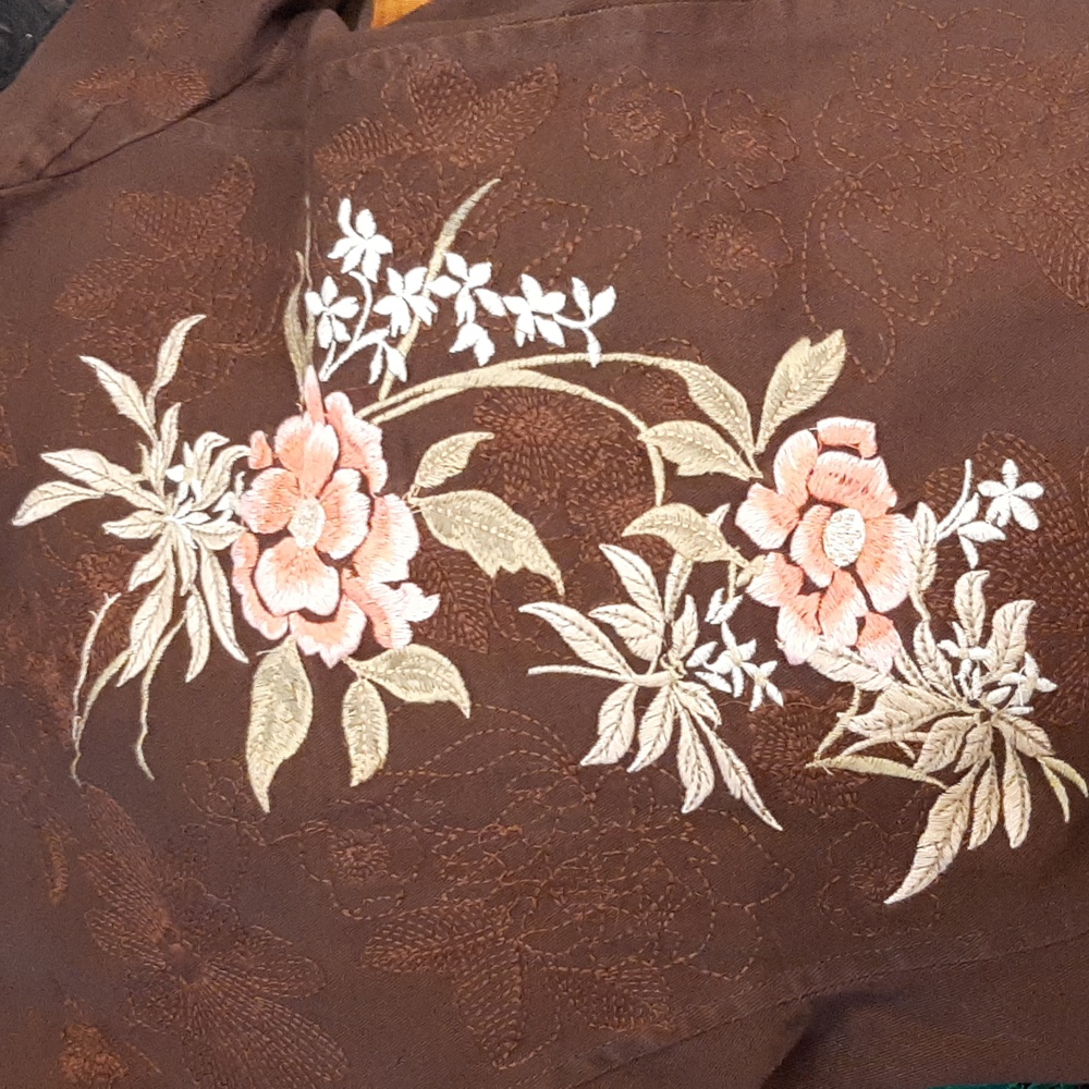Paparazzi Embroidered Women's Coat - Picture 13 of 14